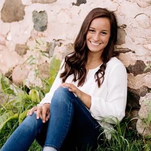 Meet your Posher, Elise